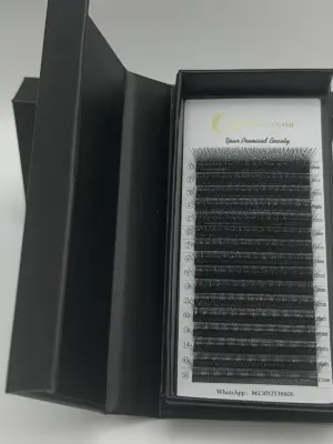 Narrow Lashes Four Clover