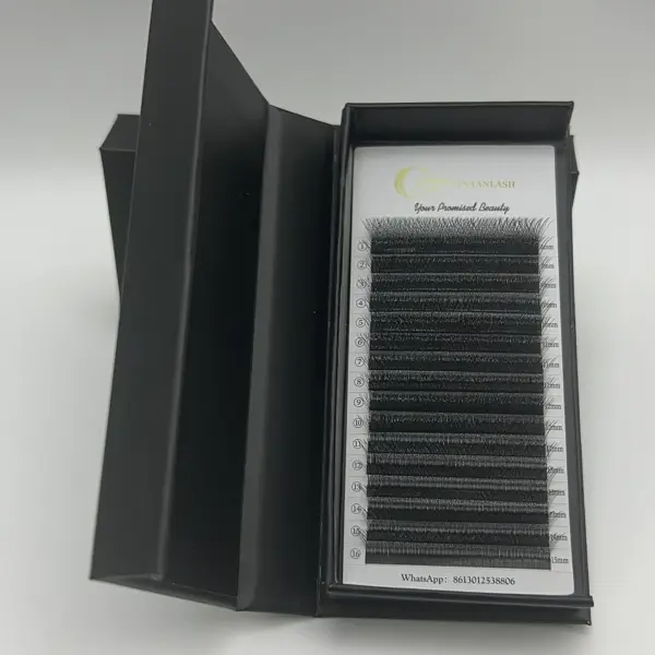 Narrow Lashes Four Clover